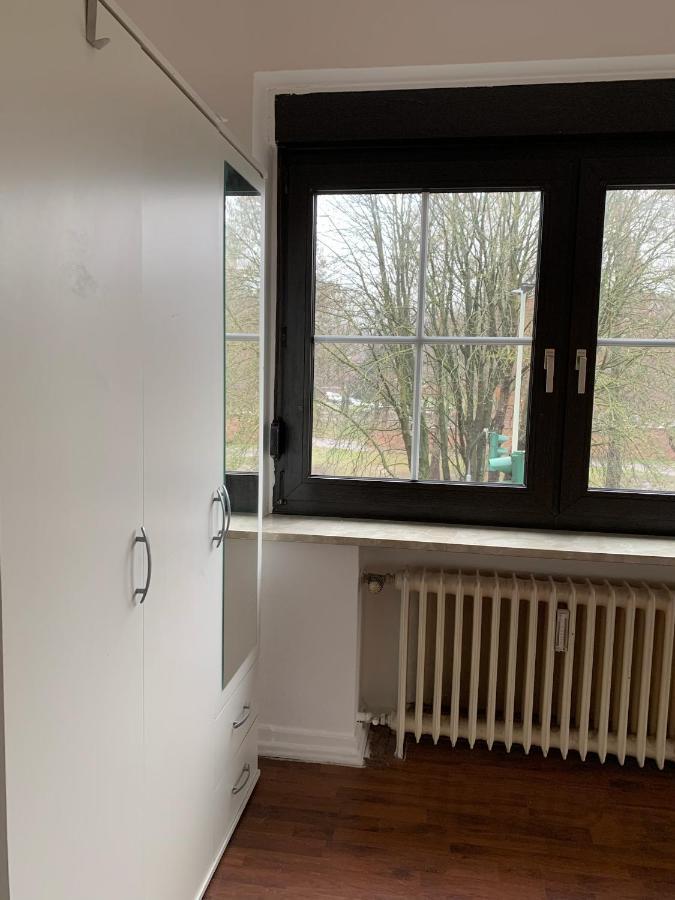 Moebliertes Wohnung Am Geroweiher Moenchengladbach Экстерьер фото