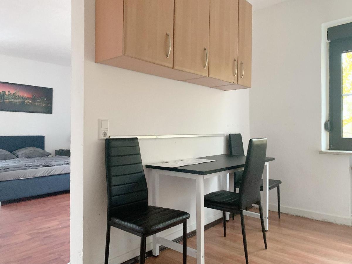 Moebliertes Wohnung Am Geroweiher Moenchengladbach Экстерьер фото
